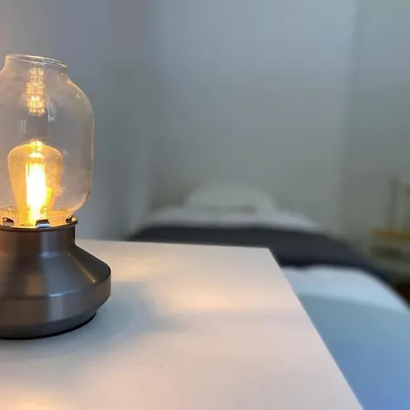 T3 Centre Avec Parking, Balcon Et Wifi. 5p. דירה *