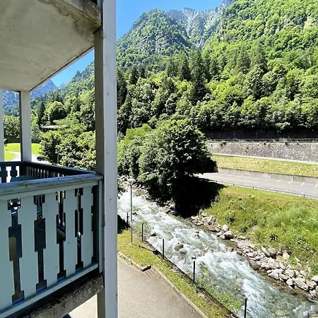 T3 Centre Avec Parking, Balcon Et Wifi. 5p. Cauterets