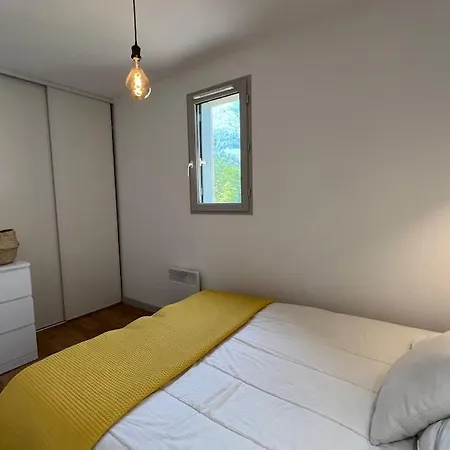 T3 Centre Avec Parking, Balcon Et Wifi. 5p. דירה